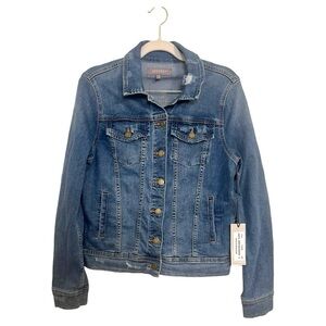 Just USA color medium destroyed denim jacket size Small NWT
